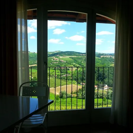 布里克罗索乡村民宿 * Farigliano