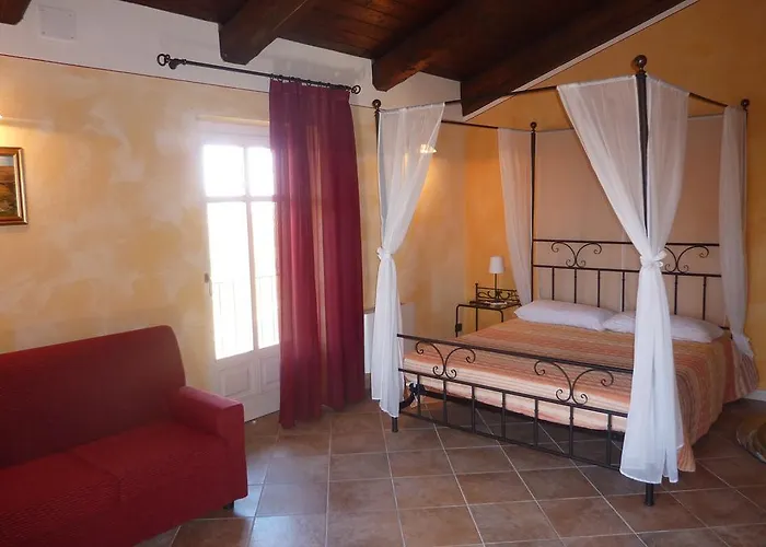 Bricco Rosso * Farigliano