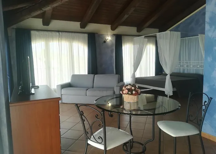 Country house Bricco Rosso *